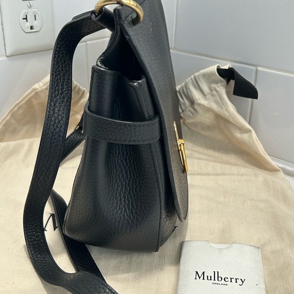 Mulberry Amberly Medium Satchel Black w/Gold Hardware EUC - Picture 7 of 15